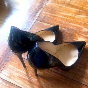A pair of Louboutin heel 10cm 38 good for size 37